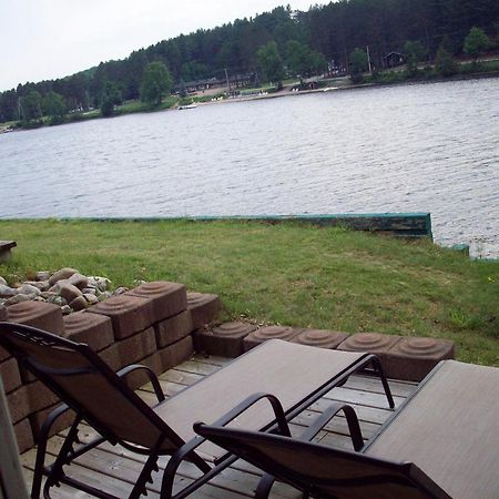 Algonquin Lakeside Inn Dwight Экстерьер фото
